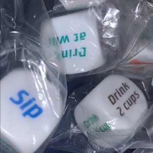 Dice. How much should I drink? ROLL THE DICE!